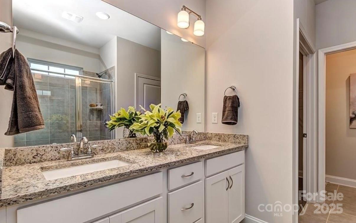 Grove Manor - Residential