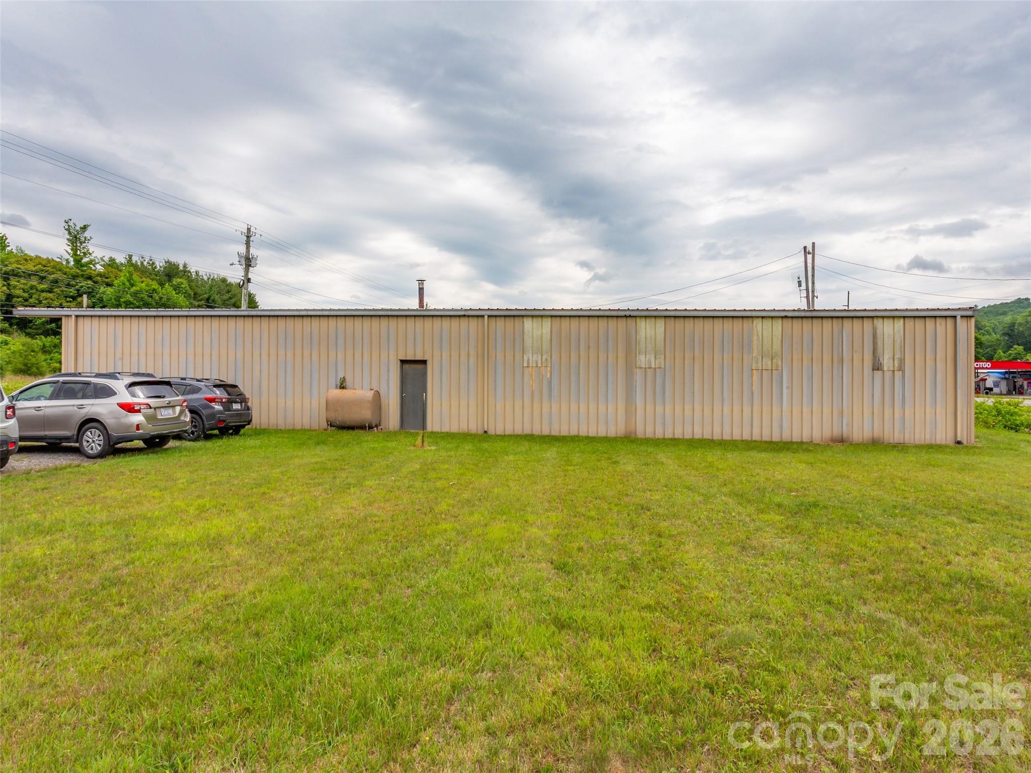 722 E Main Street