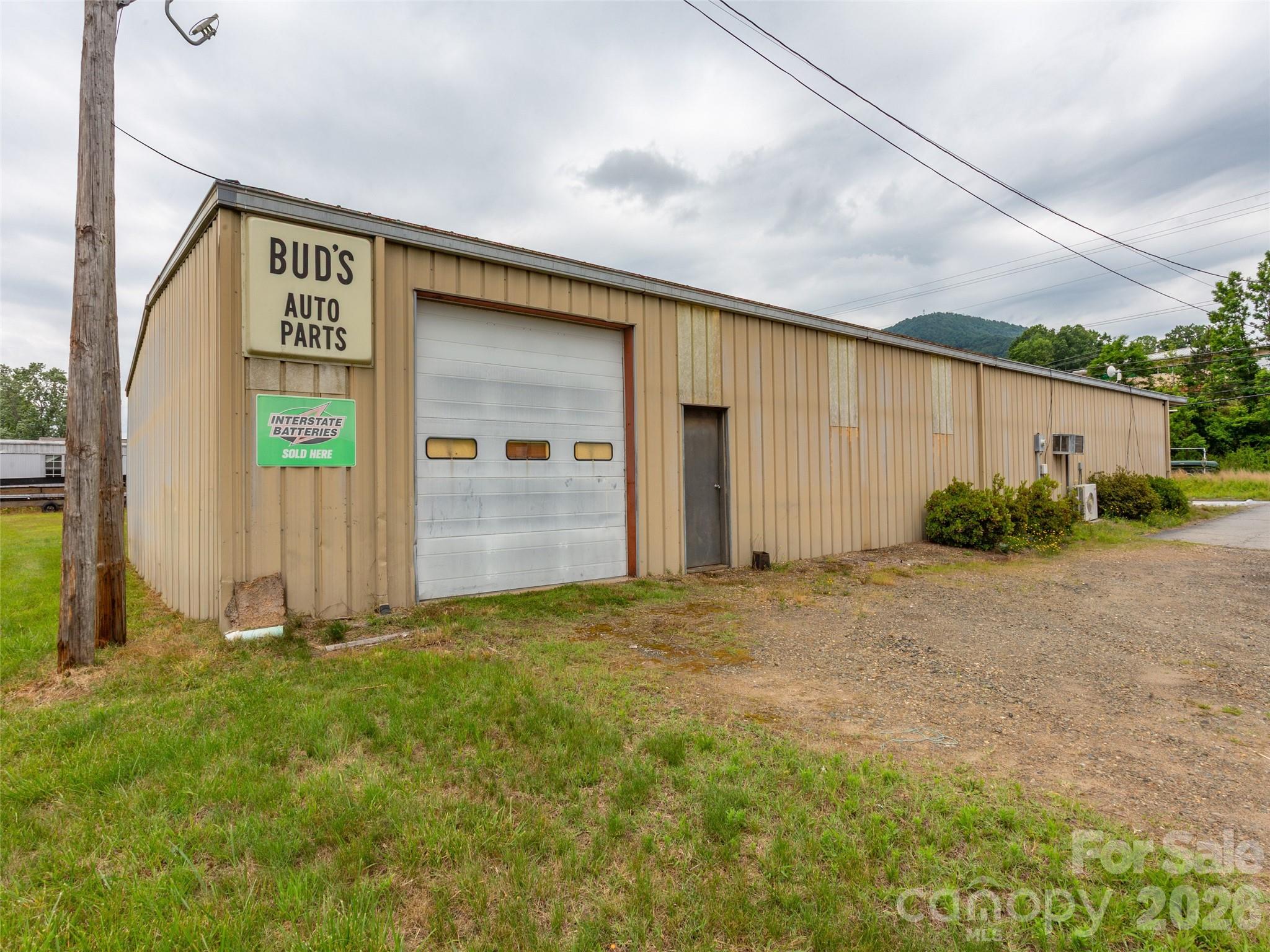 722 E Main Street