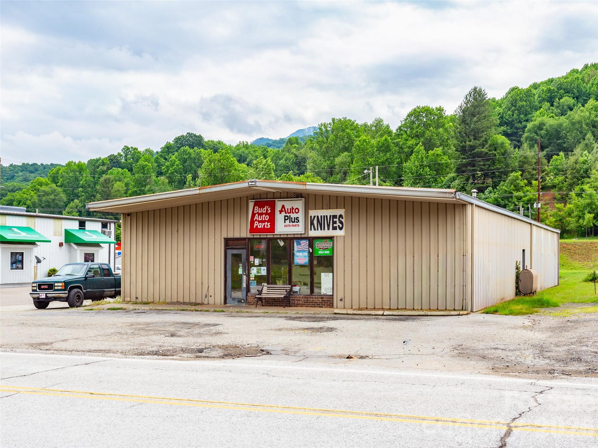 722 E Main Street