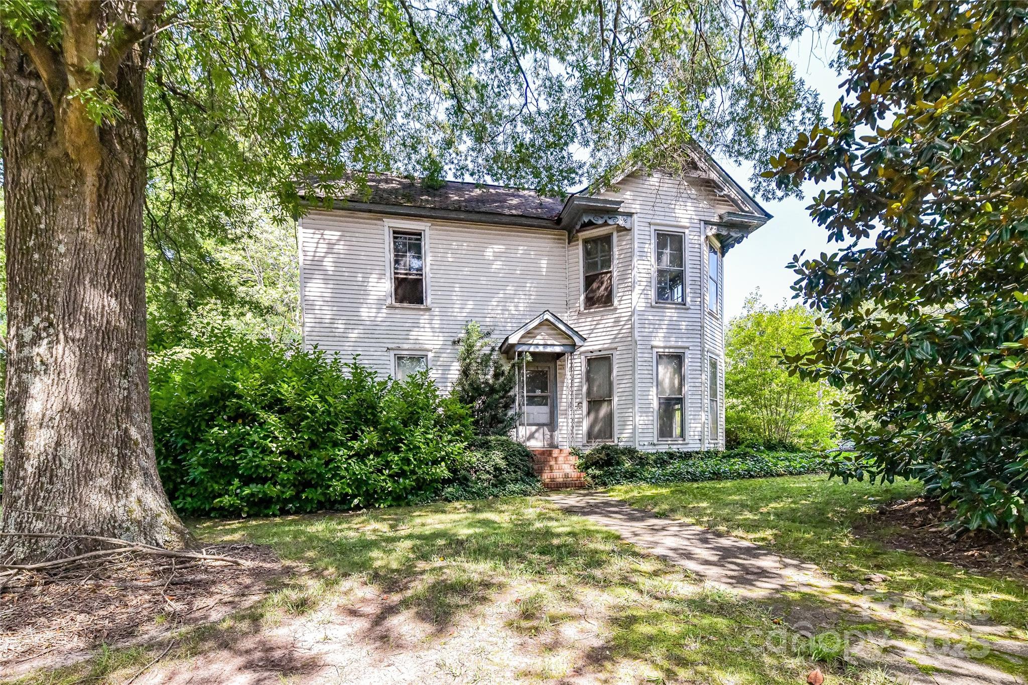 504 Potts Street
