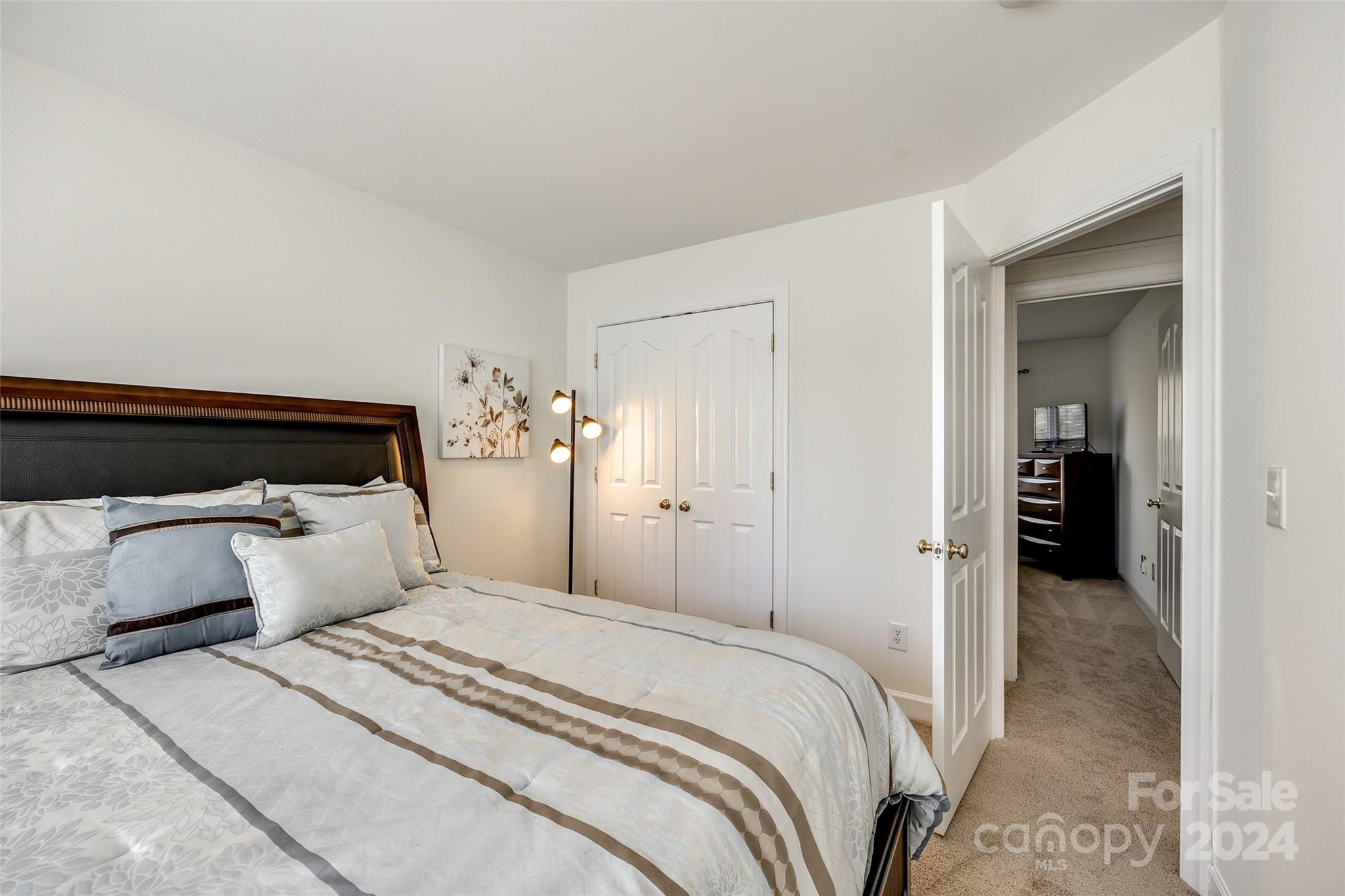 Riverwalk - Residential