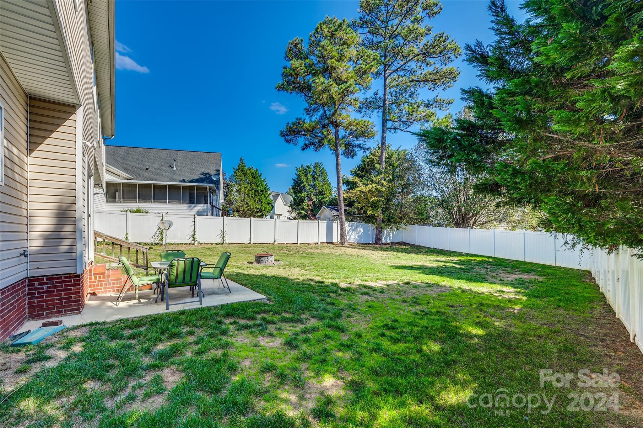 Riverwalk - Residential