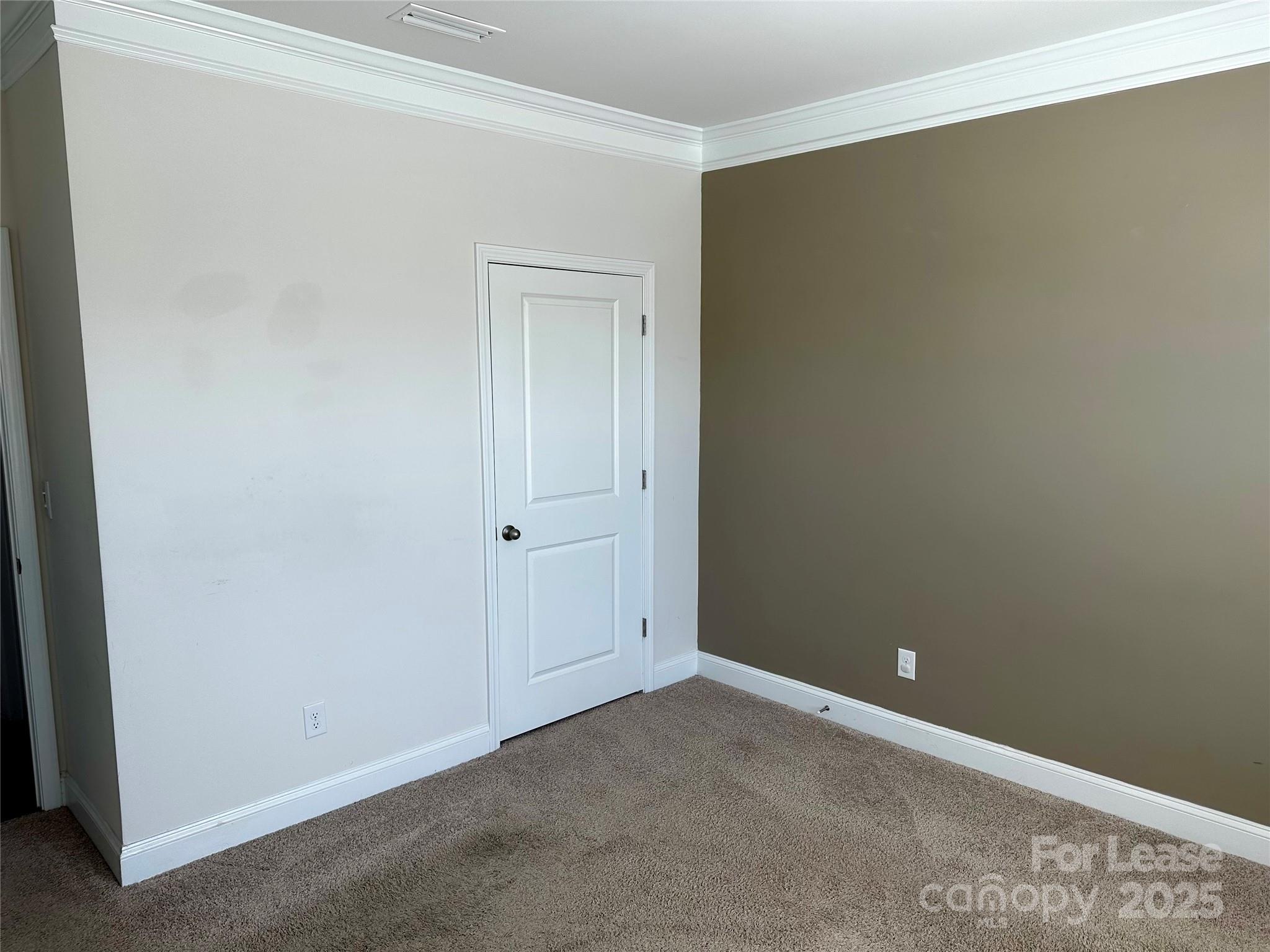 340 Secretariat Drive