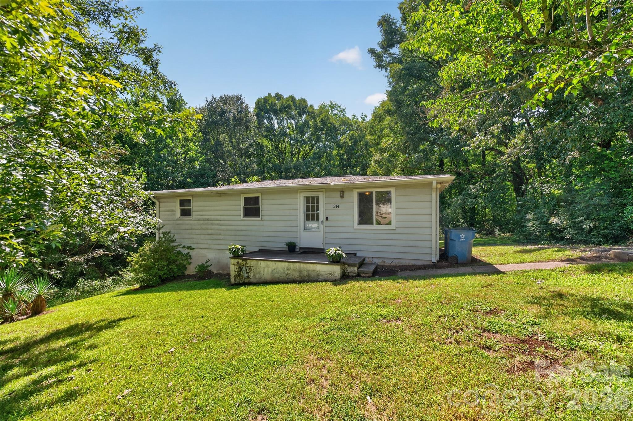 314 22nd Street Court SE