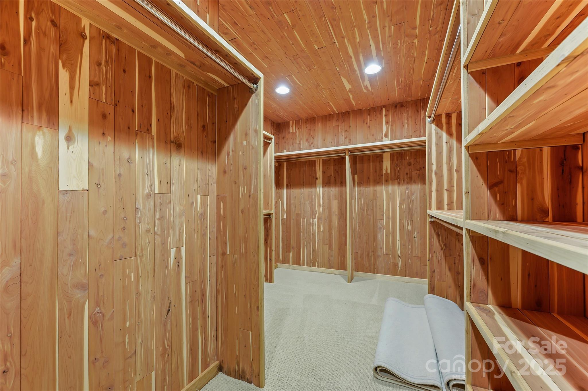 Regency at Palisades - Residential