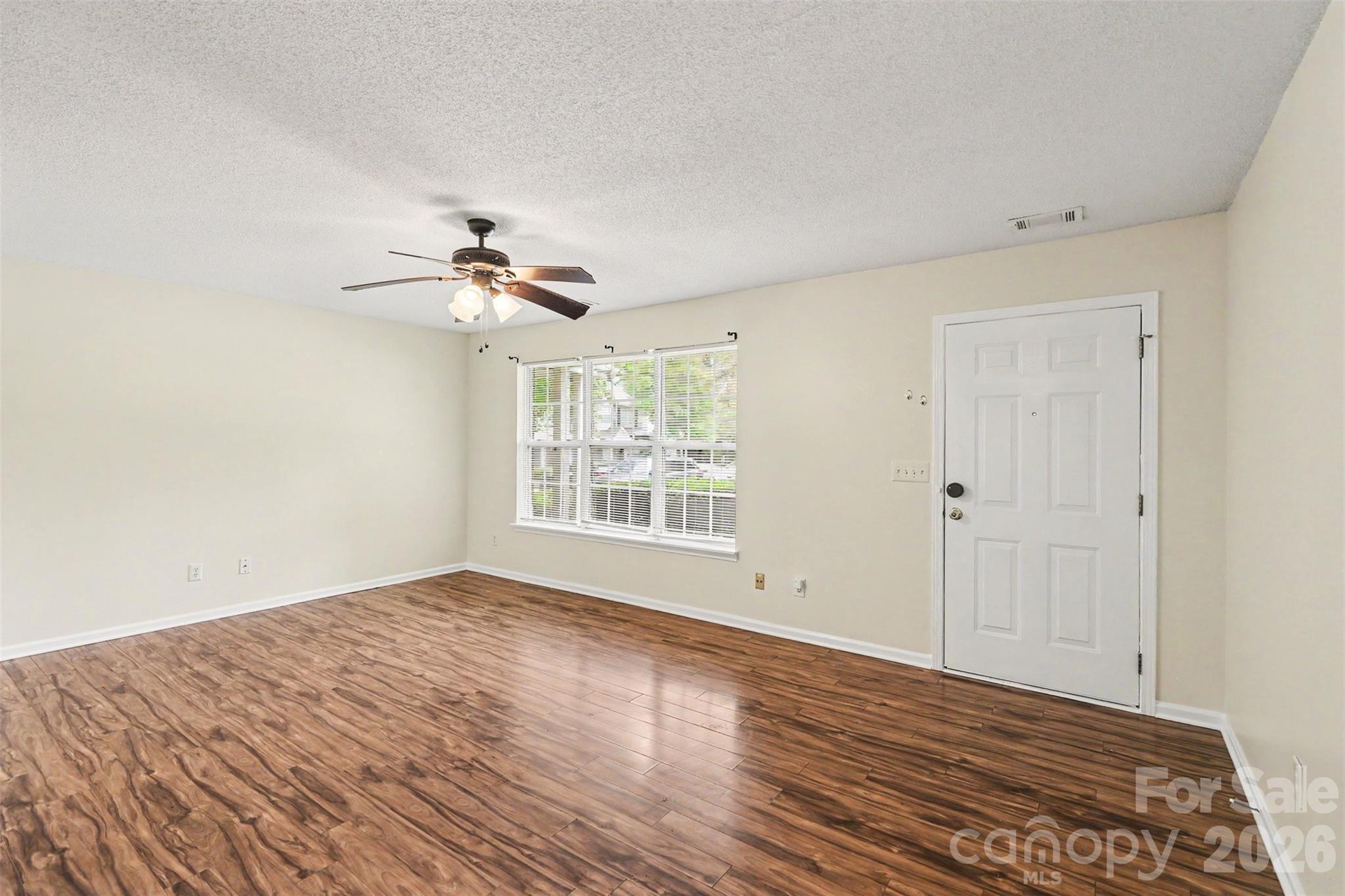 Huntington Ridge - Residential