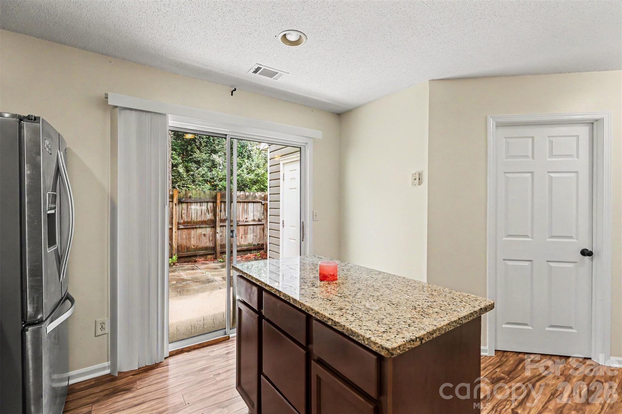 Huntington Ridge - Residential