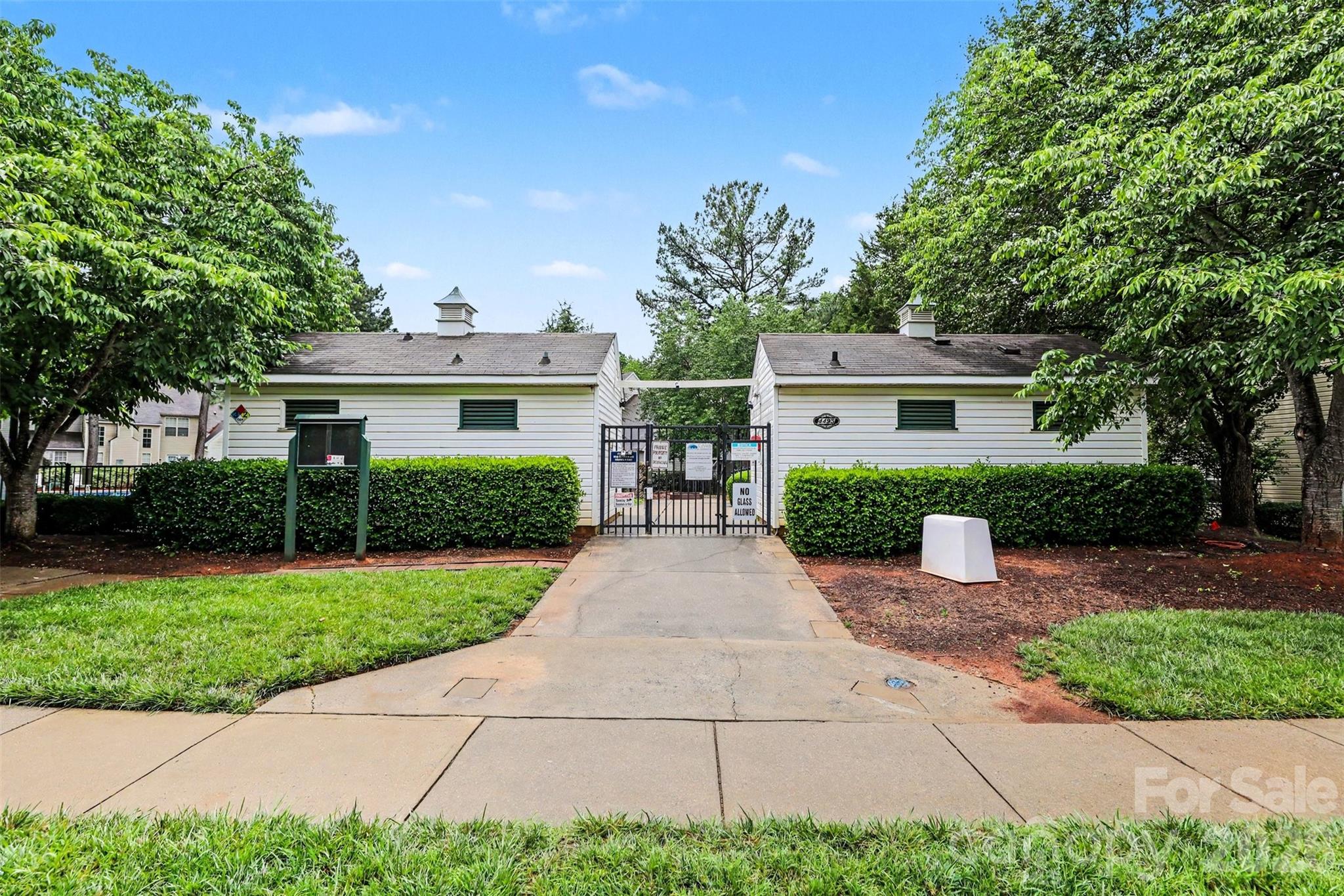 Huntington Ridge - Residential