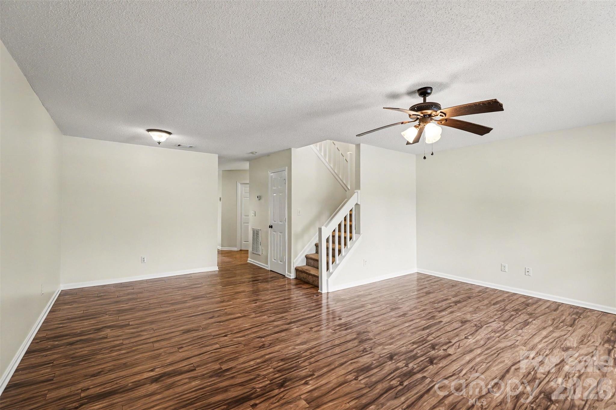 Huntington Ridge - Residential