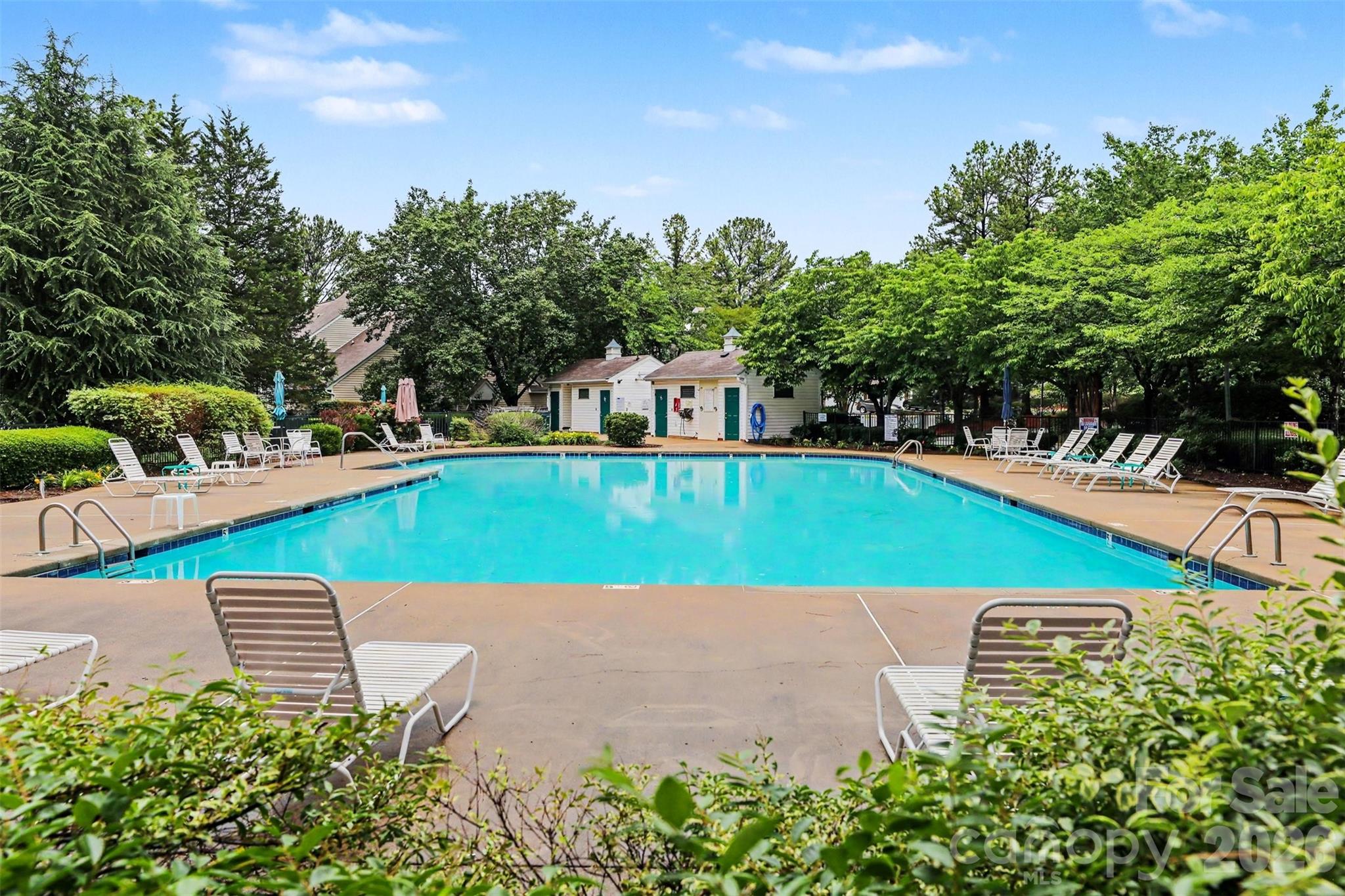 Huntington Ridge - Residential