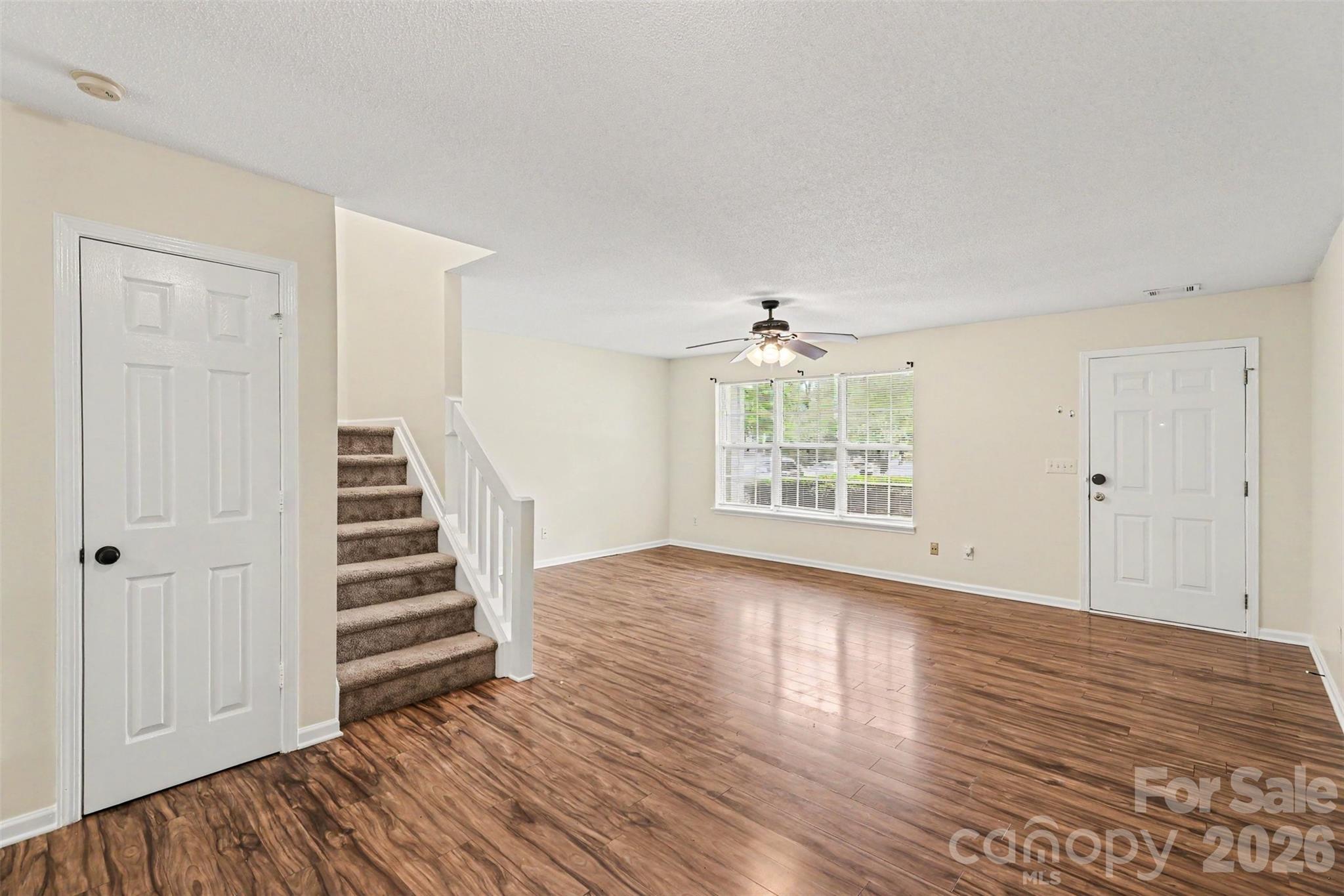 Huntington Ridge - Residential