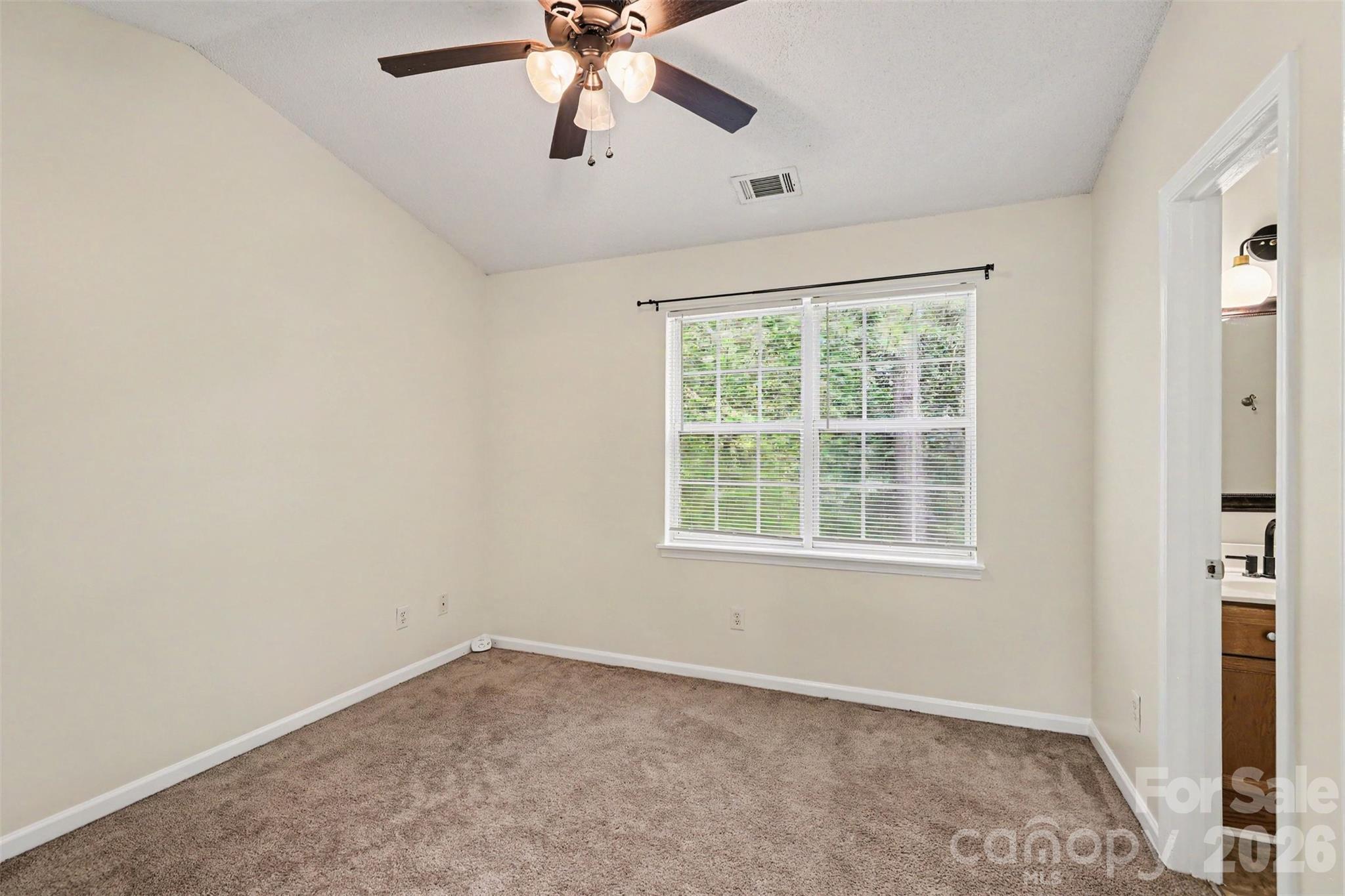 Huntington Ridge - Residential
