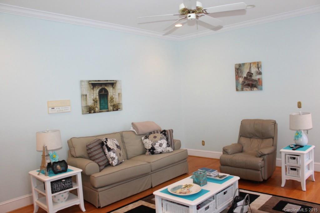 Forest Hills - Residential