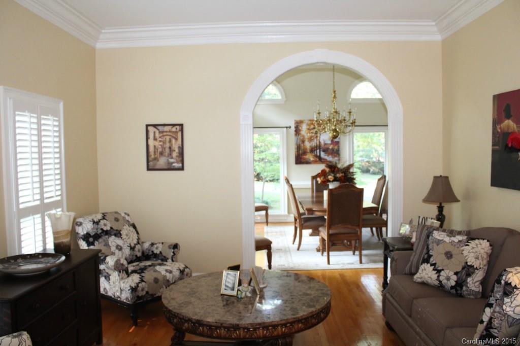 Forest Hills - Residential