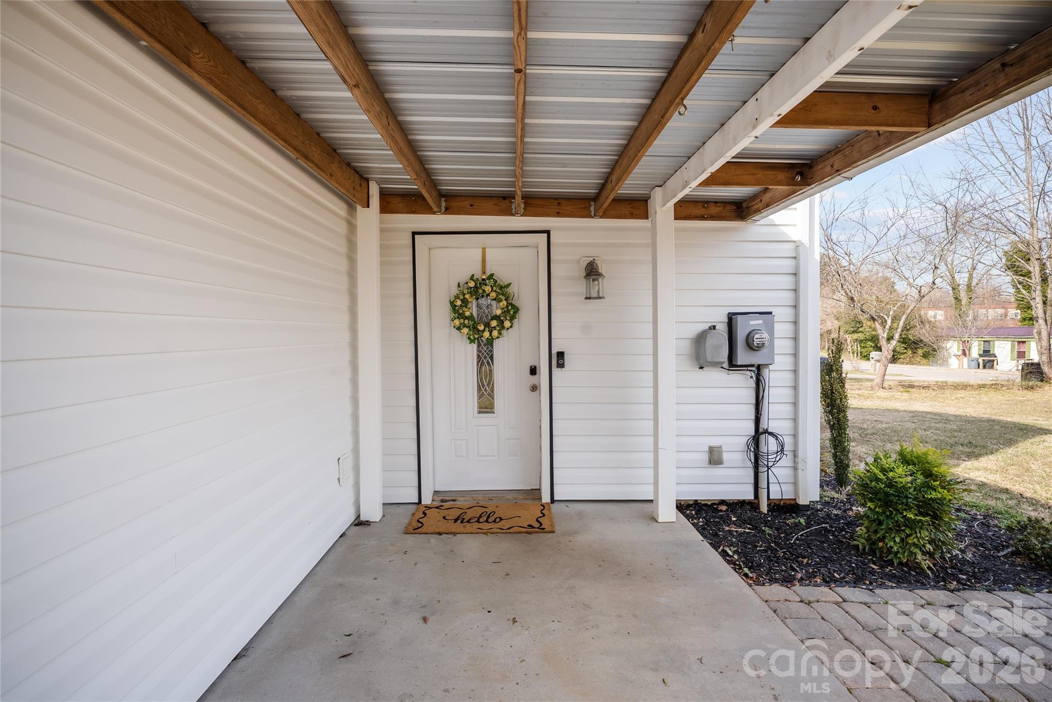 608 1/2 W Concord Street