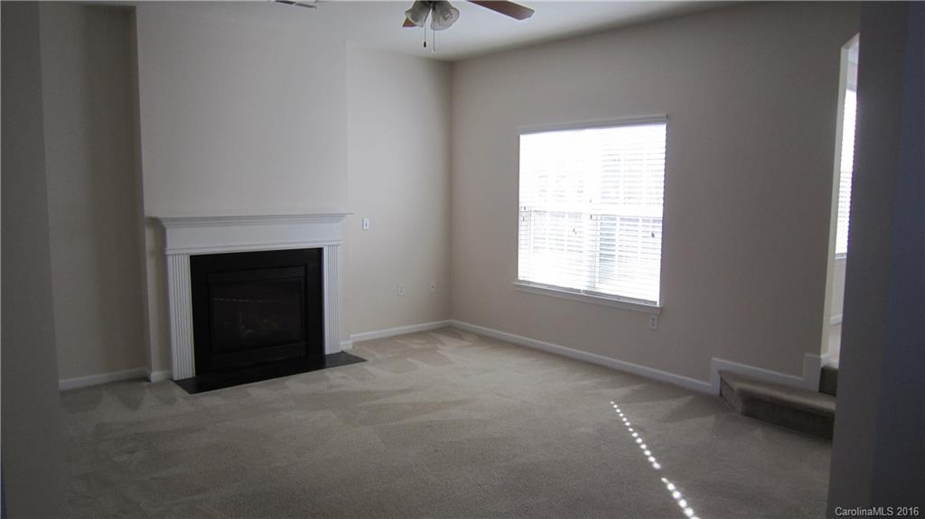 Sandy Pointe - Residential