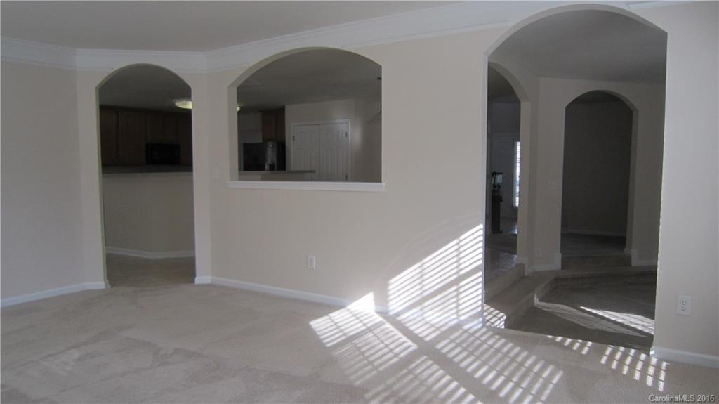 Sandy Pointe - Residential