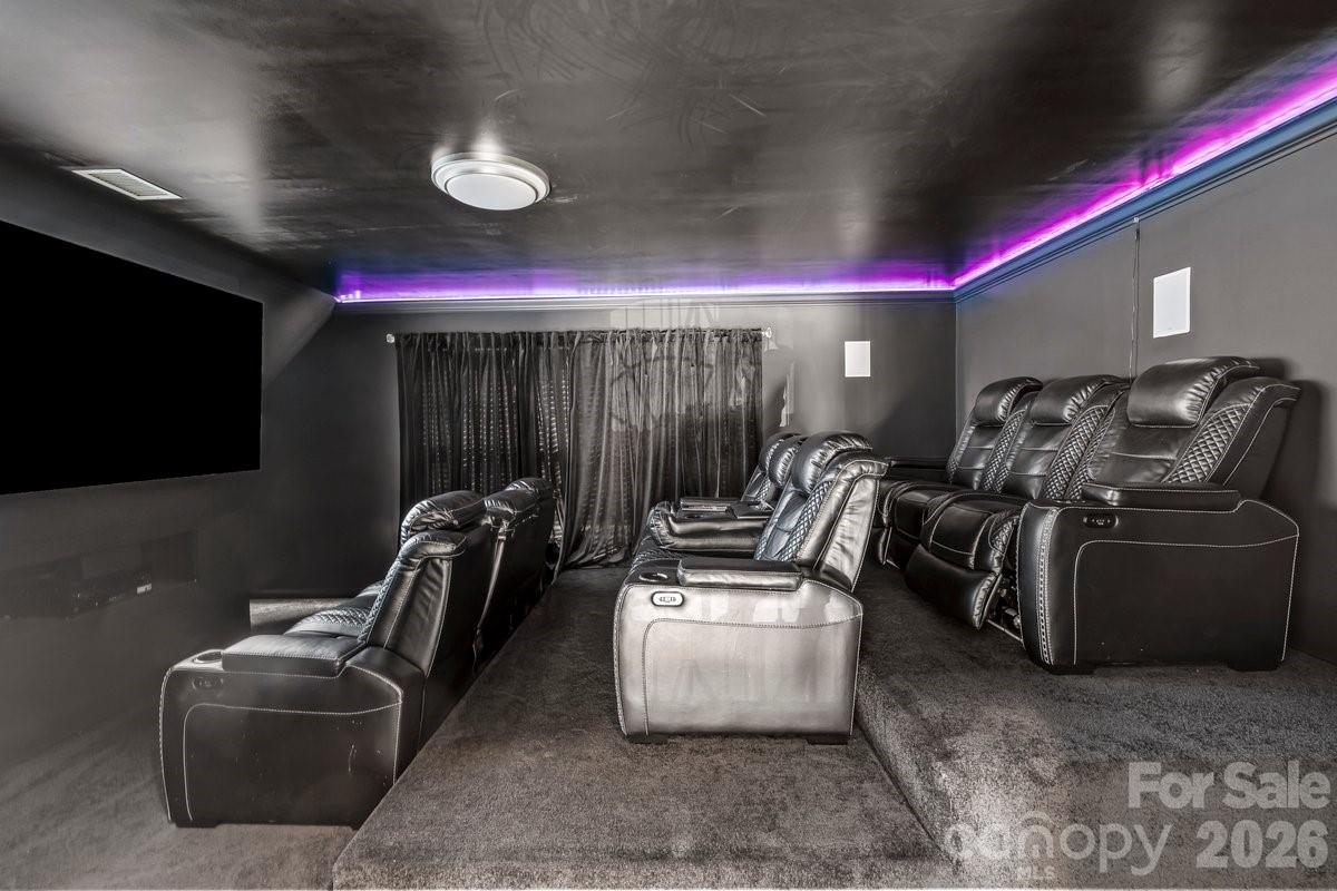 Mt Isle Harbor - Residential