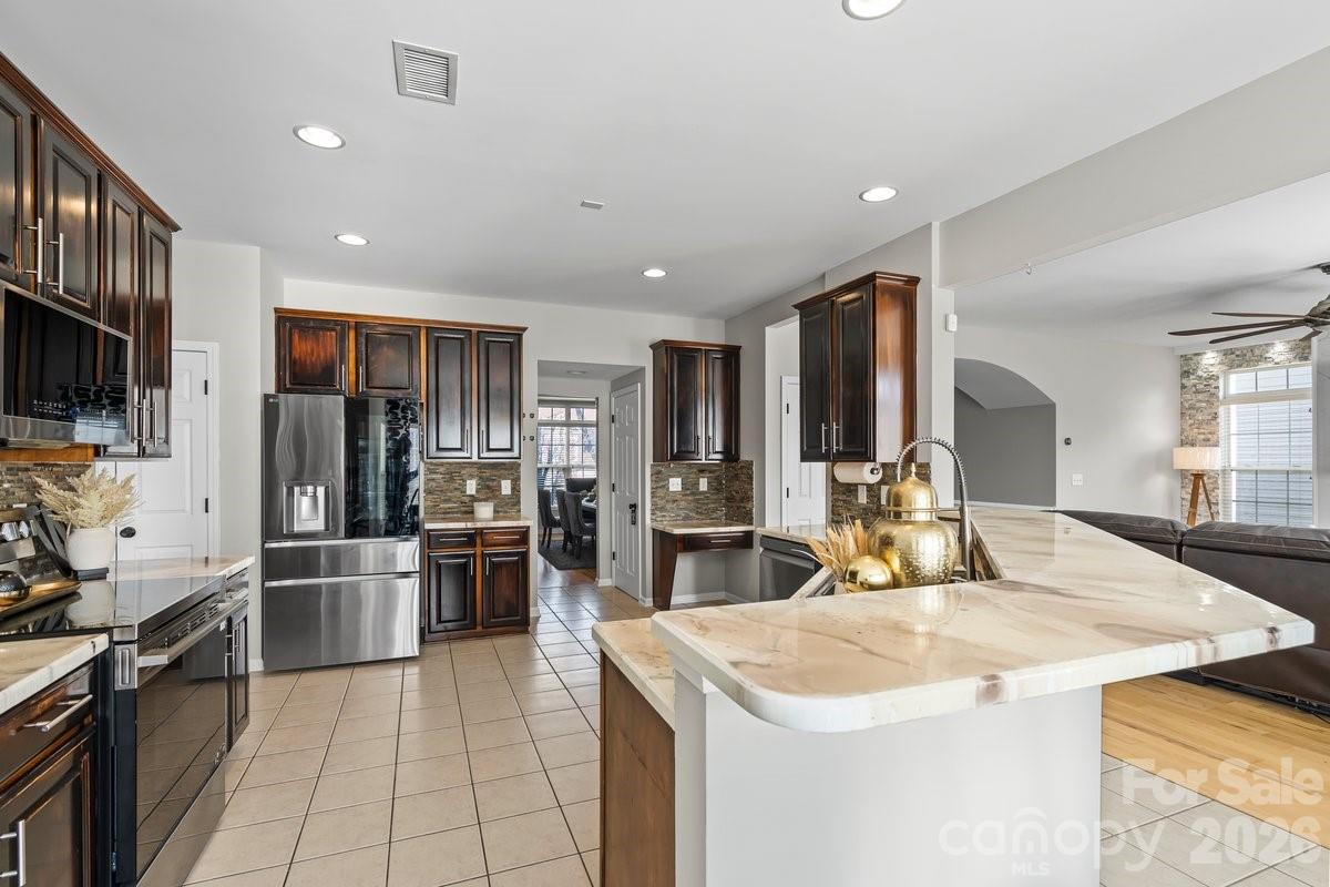 Mt Isle Harbor - Residential