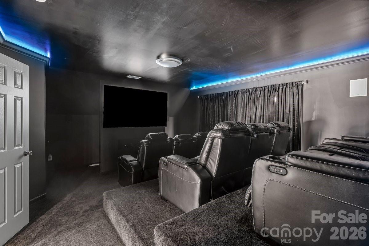 Mt Isle Harbor - Residential