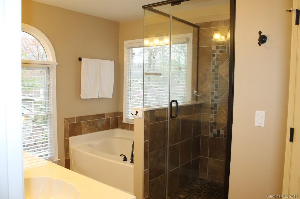 Tega Cay - Residential