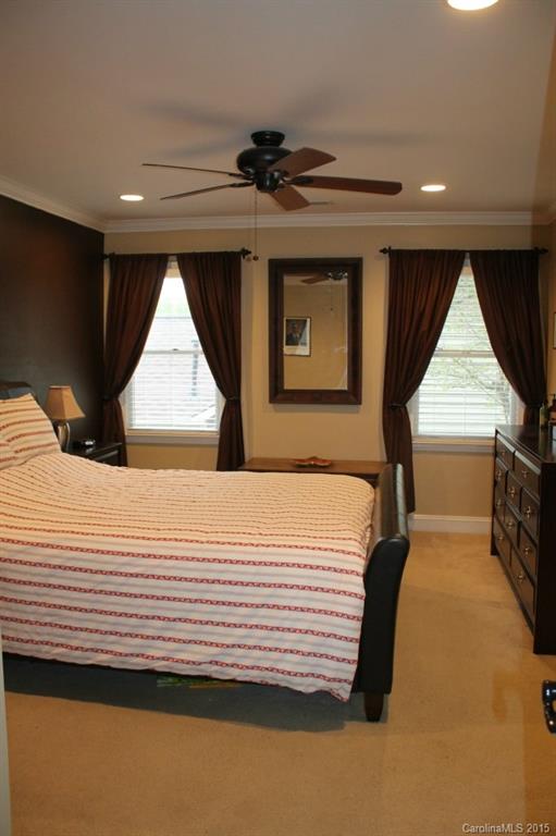 Tega Cay - Residential