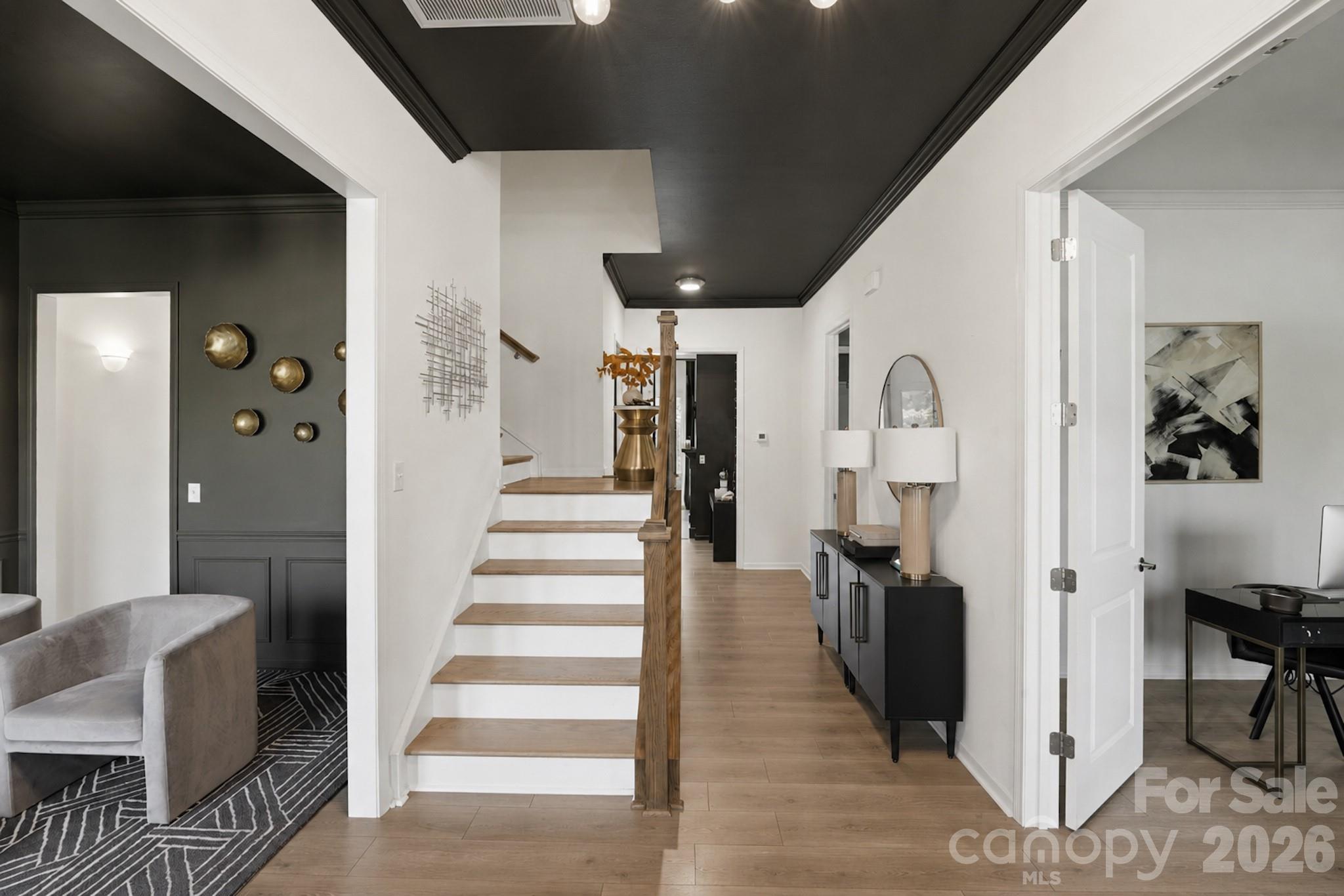 4629 Selhurst Drive