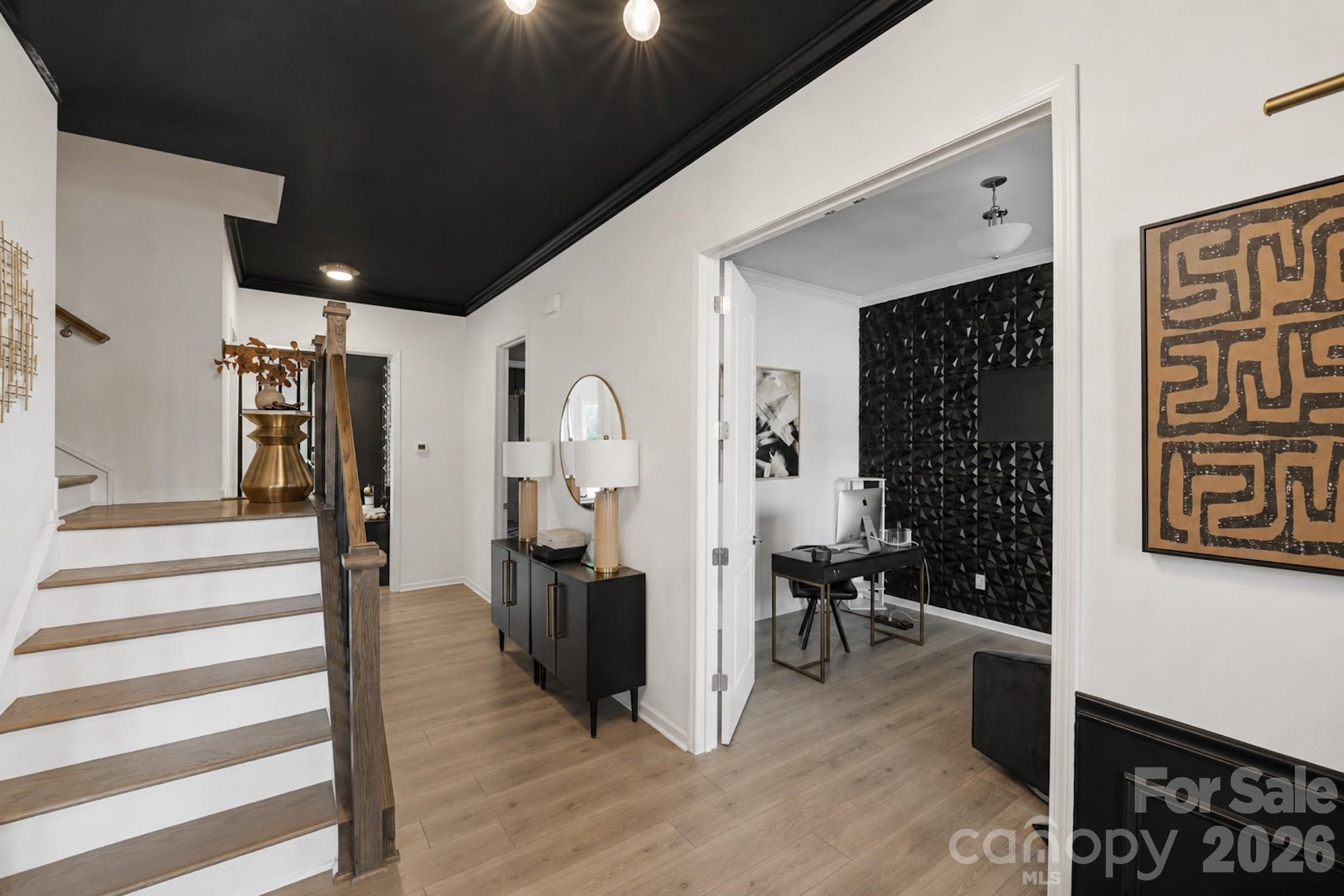 4629 Selhurst Drive