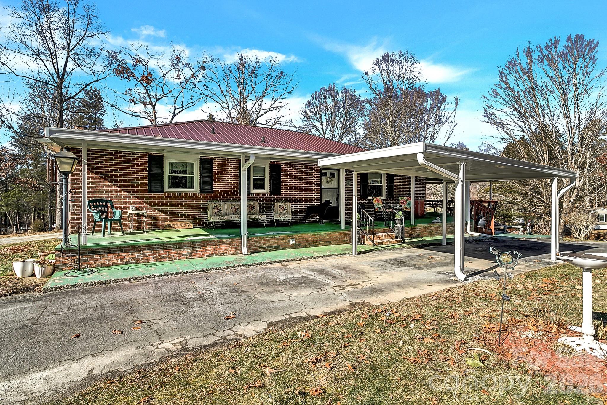 44 Tuttle Road