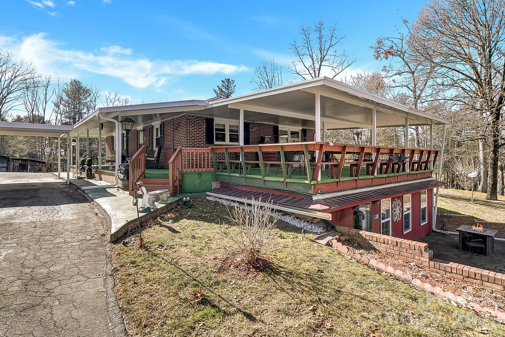 44 Tuttle Road