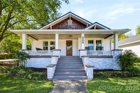 Photo of 308 Union Street, Maiden, NC 28650 (MLS # 4423675)