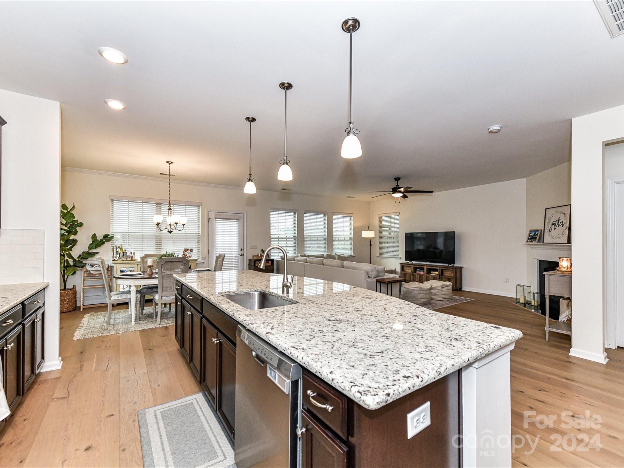 Chateau - Residential