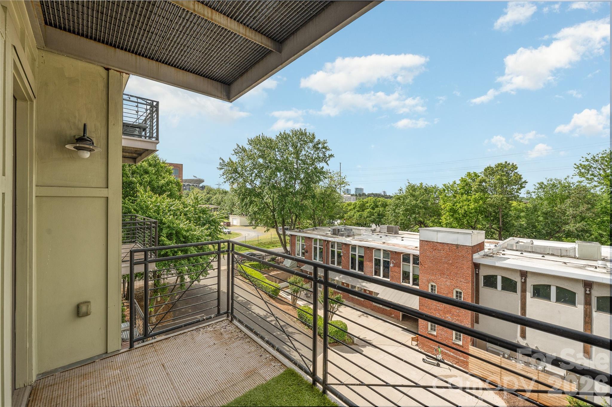 First Row Condominium - Residential