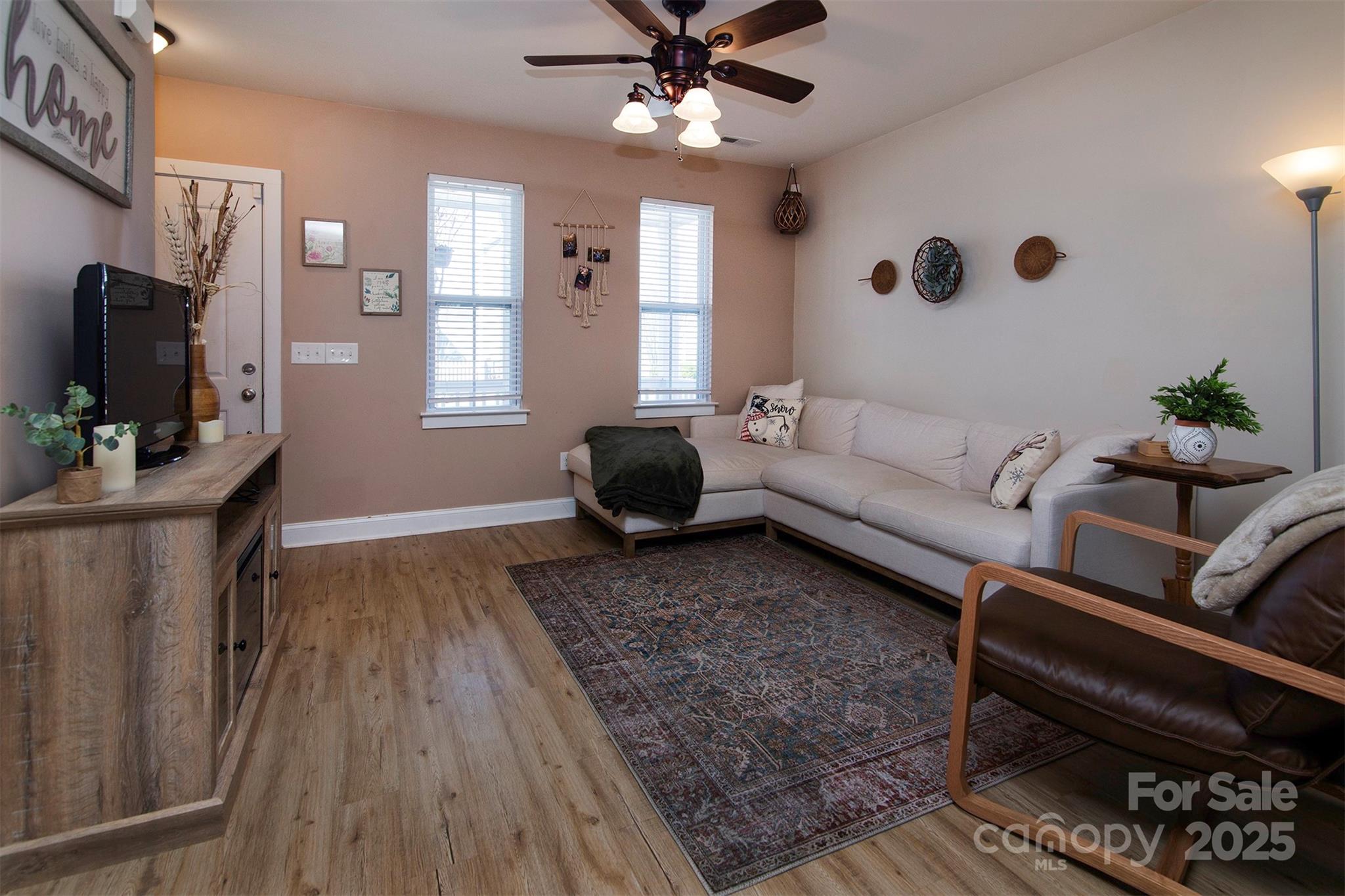 15907 Rose Glenn Lane