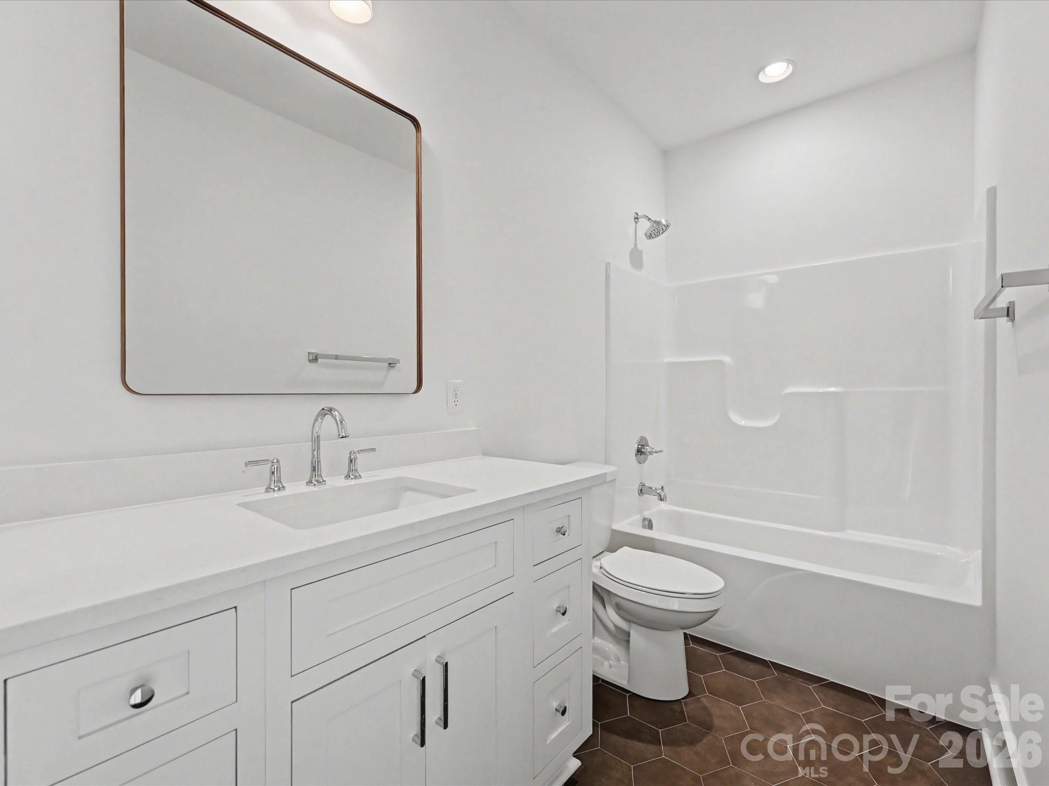 Southern Pine Lake - Residential