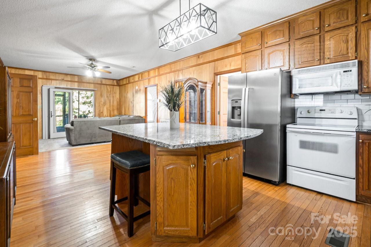 117 Indian Trail