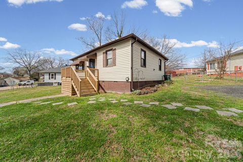 1866 Hilltop Circle Gastonia NC 28054