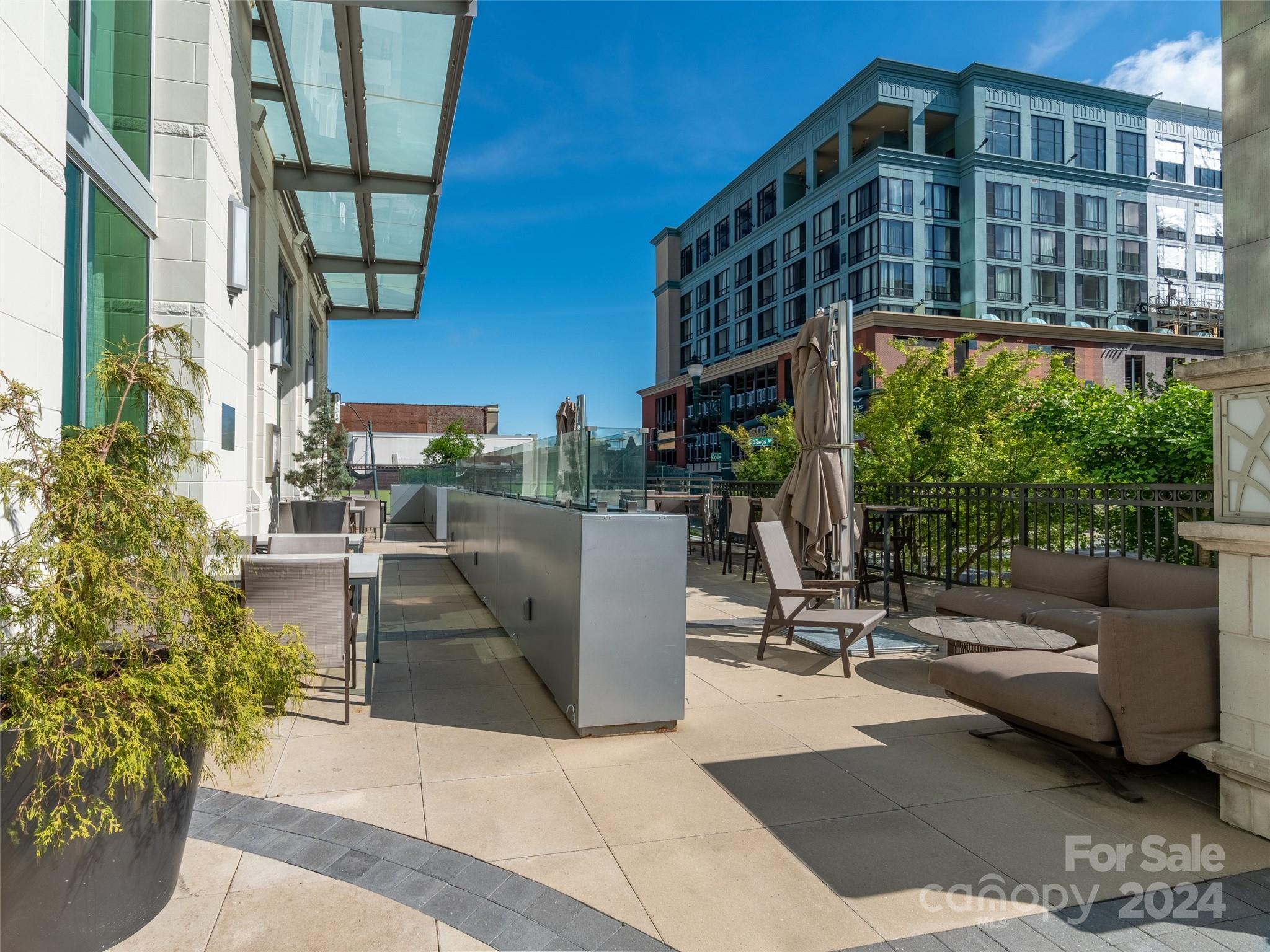 Asheville Arras Residence - Residential