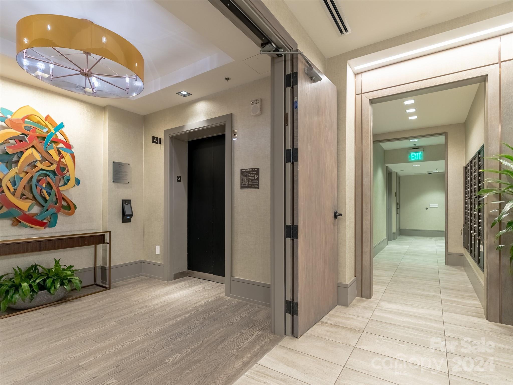 Asheville Arras Residence - Residential