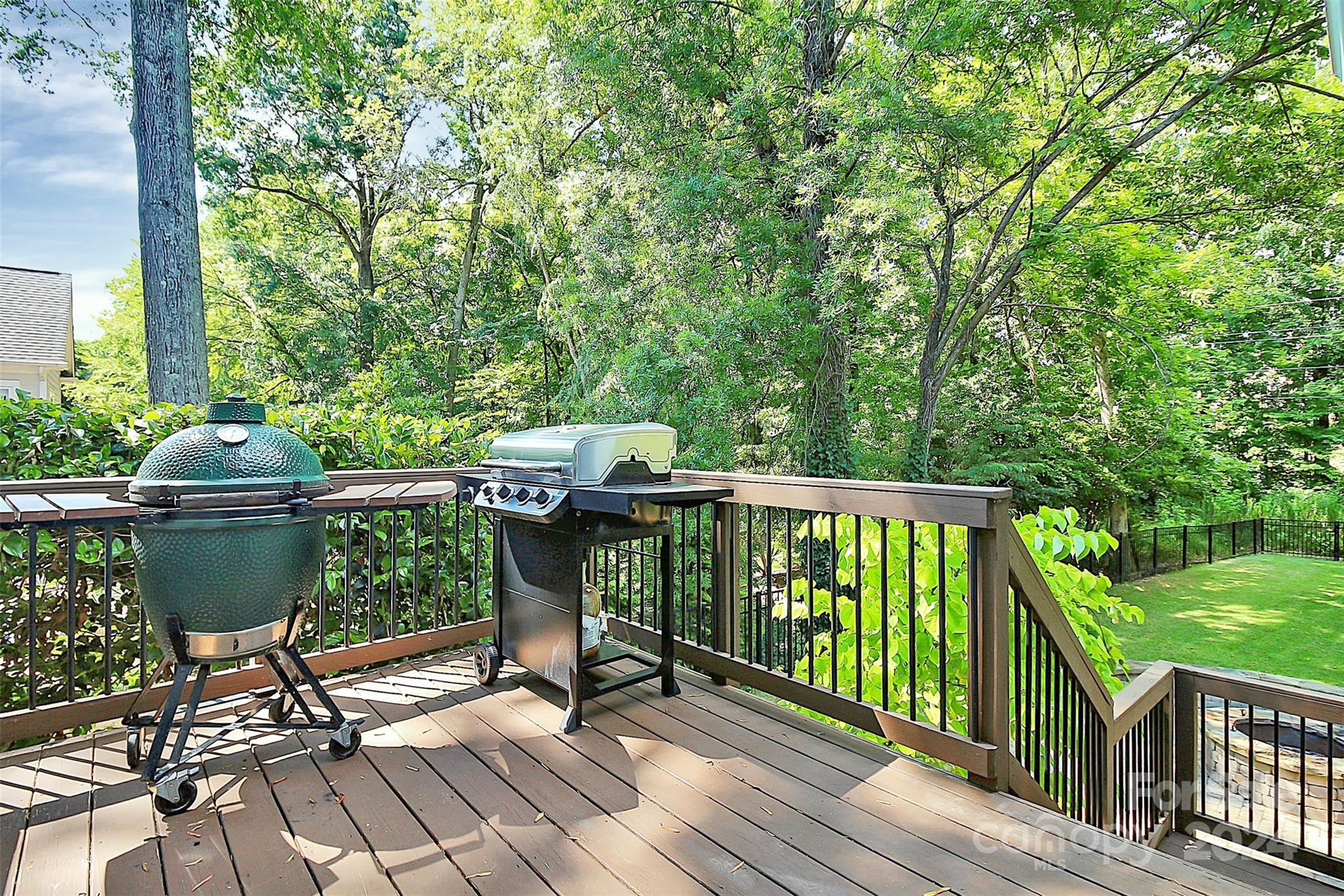 Hunter Oaks - Residential