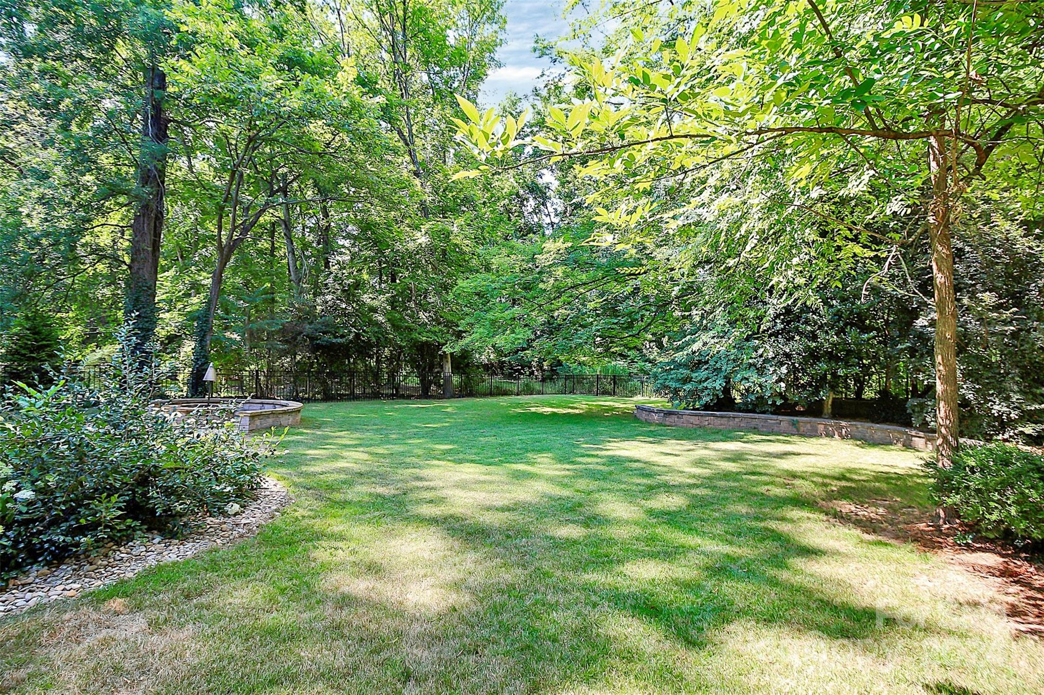Hunter Oaks - Residential