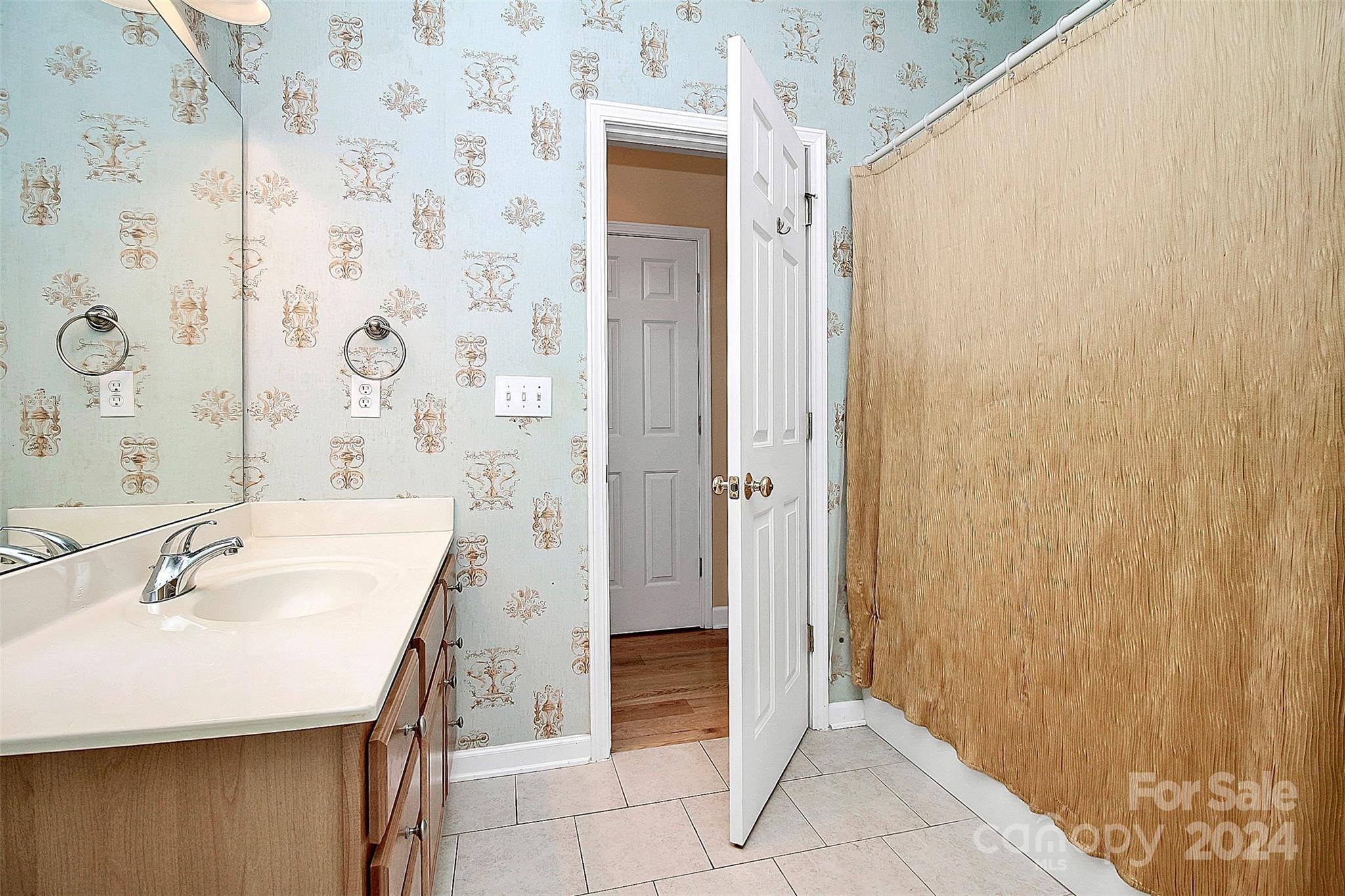 Hunter Oaks - Residential