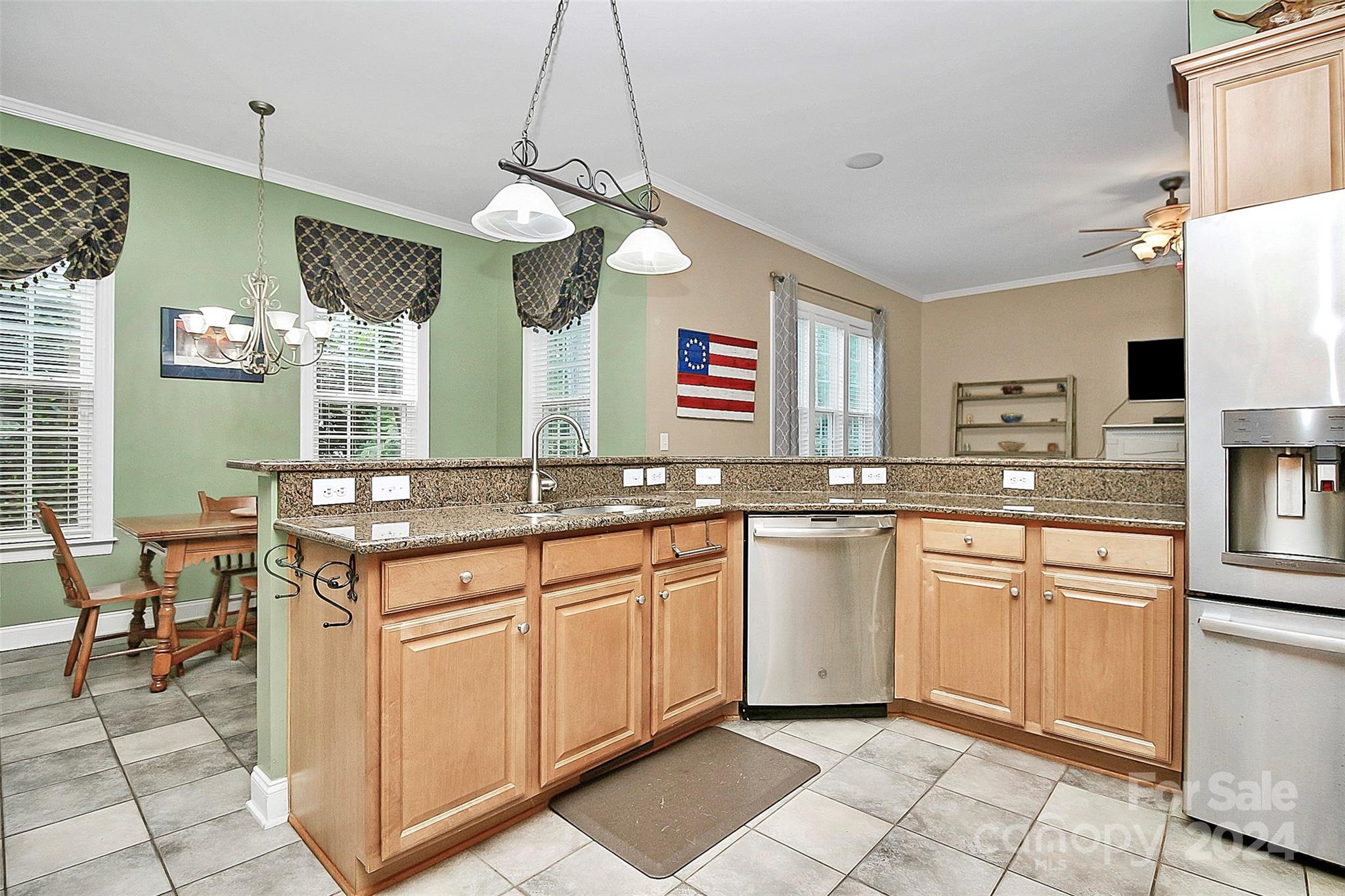 Hunter Oaks - Residential