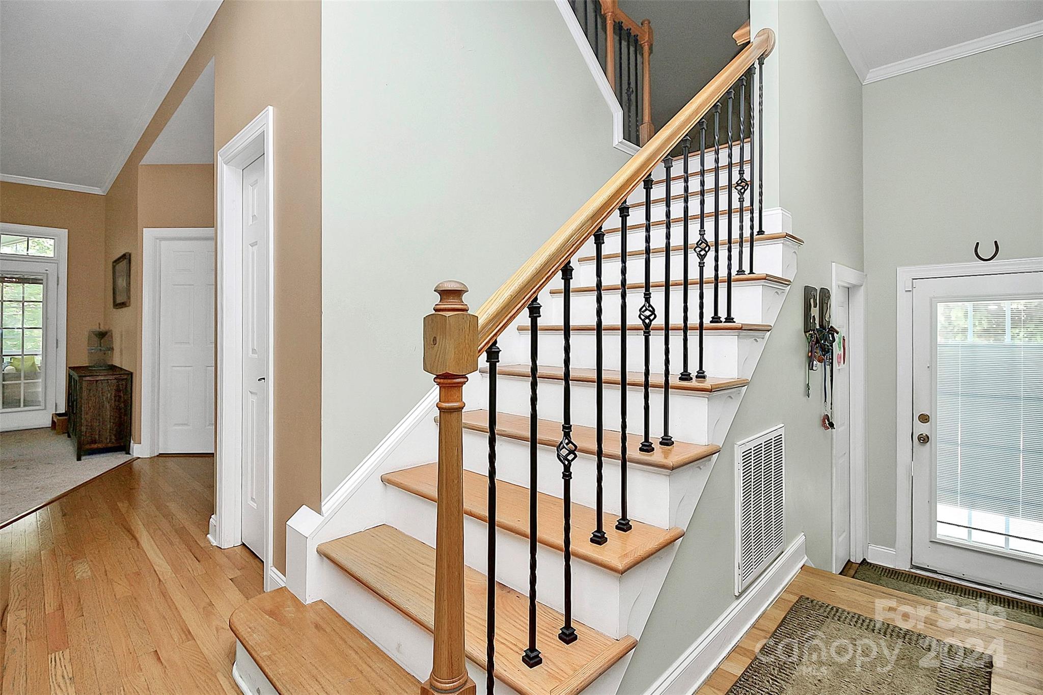 Hunter Oaks - Residential