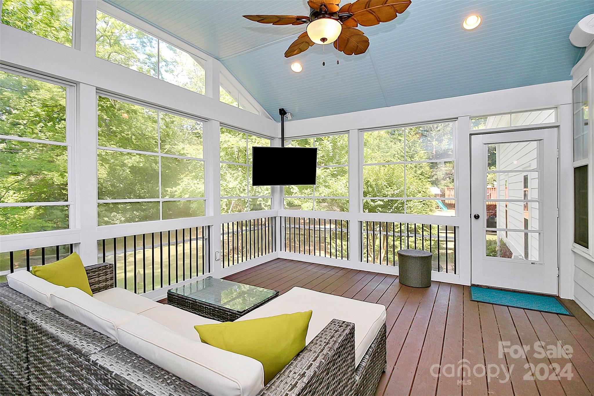 Hunter Oaks - Residential