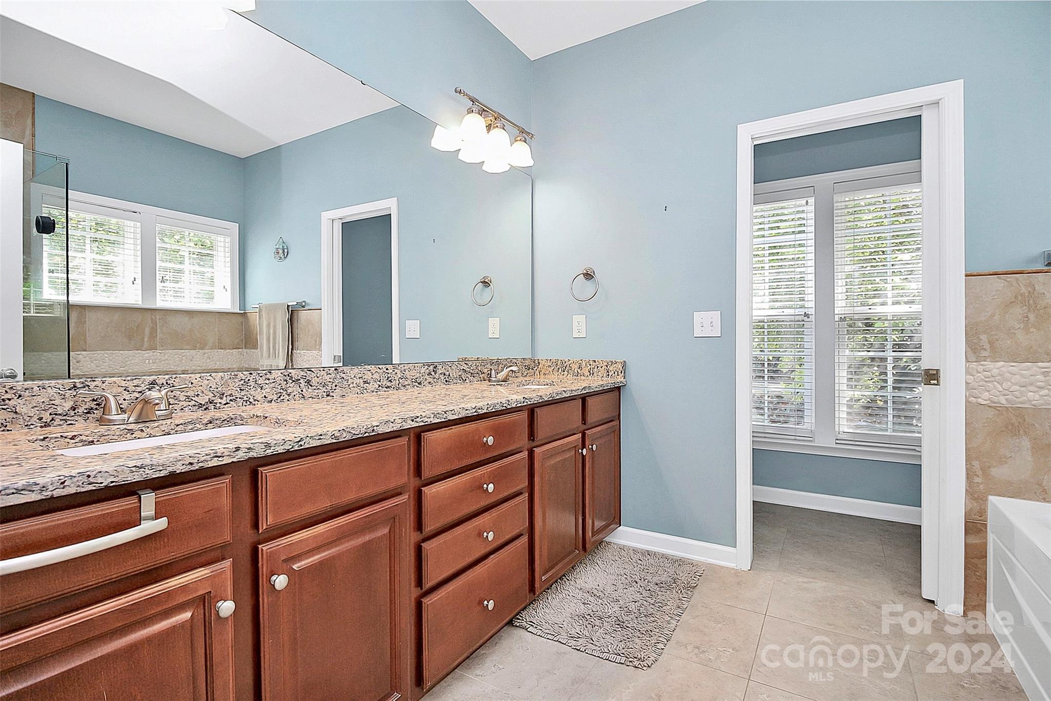 Hunter Oaks - Residential