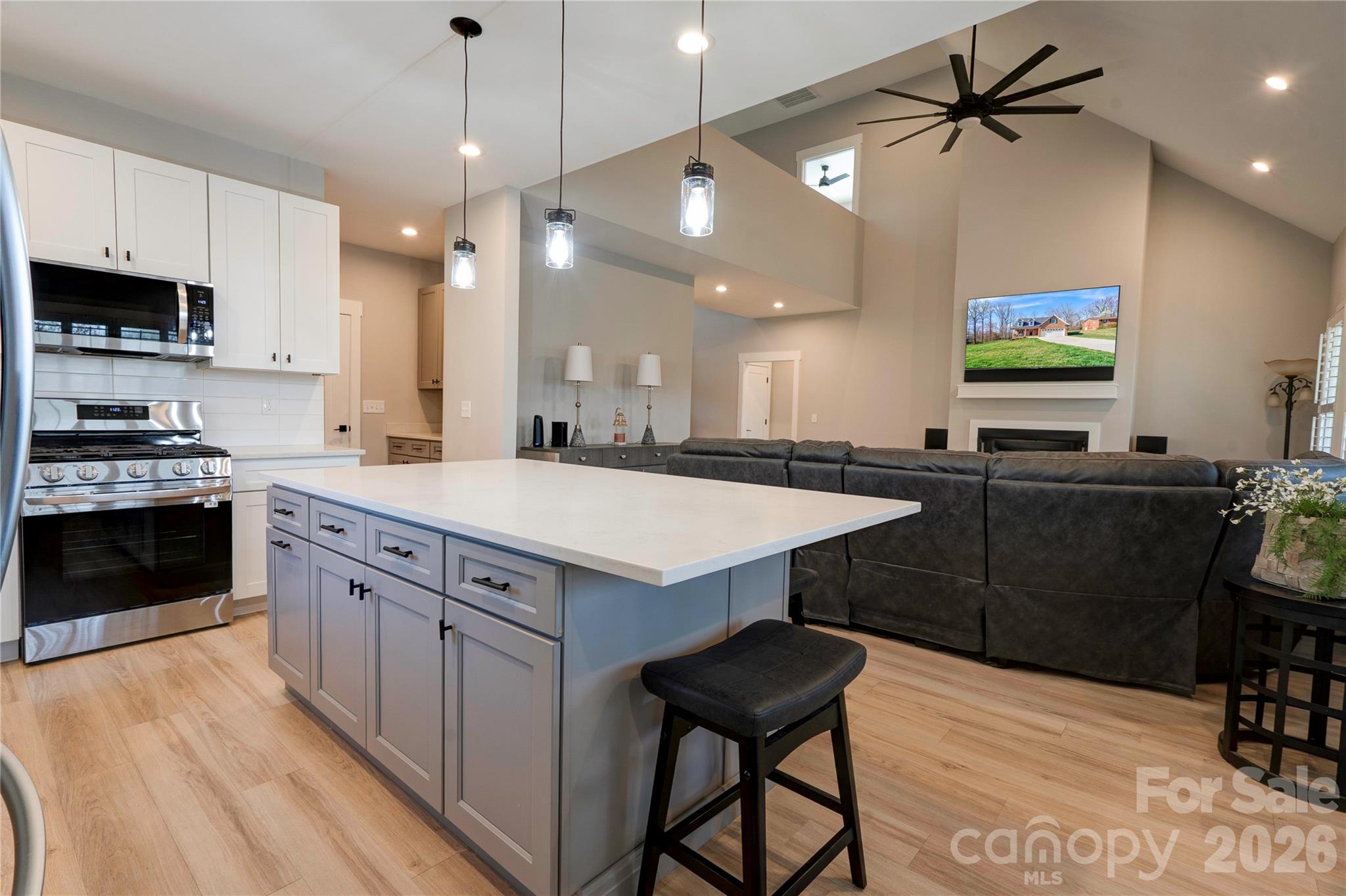 Hillcrest Acres - Residential