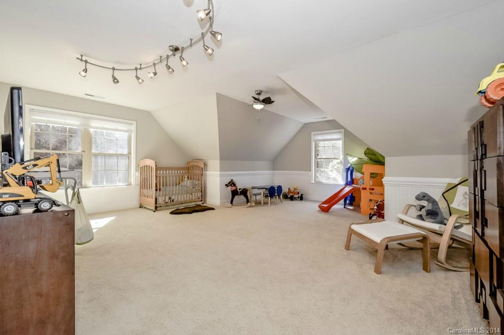 Tega Cay - Residential