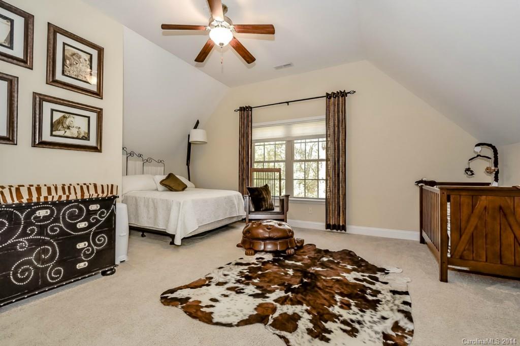 Tega Cay - Residential